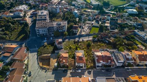 Lote de TERRENO com 196 m2 na Cidade da Maia