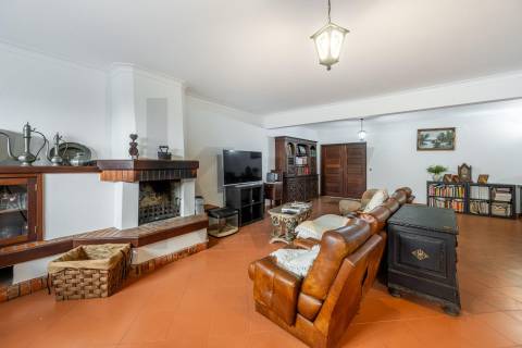 Moradia T3 com Jardim em Guardizela, Guimarães