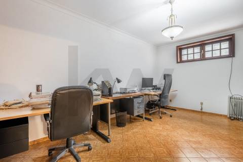 Moradia T3 com Jardim em Guardizela, Guimarães