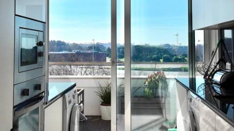 💎 Vistas Mar e Parque da Cidade do Porto: O Seu T4 de Sonho no Náutilus Parque, Matosinhos Sul 🌊🌳