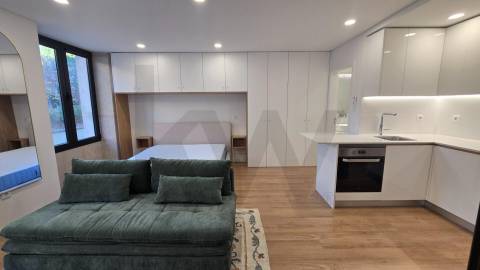 👉 Apartamento "Studio", mobilado e equipado, na Rua da Firmeza - Porto🏡