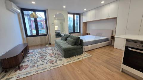 👉 Apartamento "Studio", mobilado e equipado, na Rua da Firmeza - Porto🏡