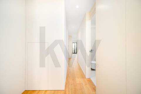 Apartamento T1+1 DUPLEX  em frente ao Hospital Santo António