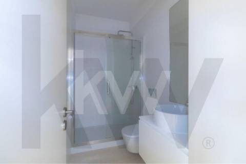 Apartamento T1 à Venda Novo | Último Andar | A 3 minutos da Praia de Matosinhos Sul e Metro