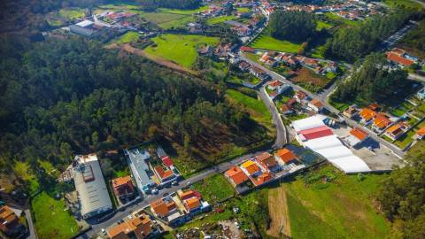Terreno de 5.898m² em Rio Meão – Oportunidade para Construtores - PIP em aprovação