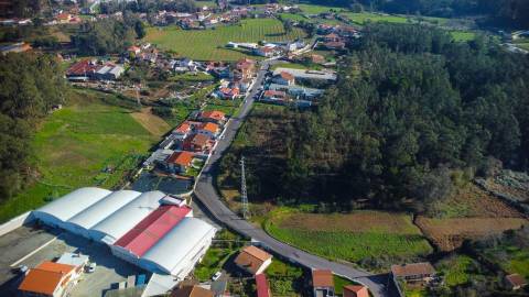 Terreno de 5.898m² em Rio Meão – Oportunidade para Construtores - PIP em aprovação