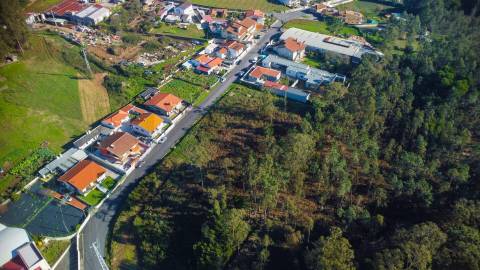 Terreno de 5.898m² em Rio Meão – Oportunidade para Construtores - PIP em aprovação