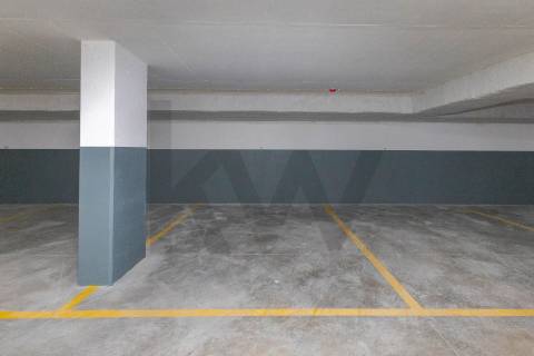T1 Novo com Varanda, Garagem e Arrumo em Paranhos, Quinta do Covelo, Porto