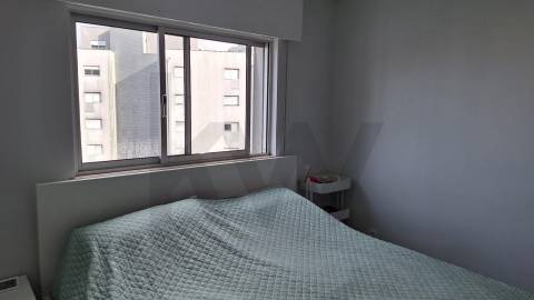 Apartamento T1 em Vila Nova de Gaia – Vila d'Este | Localização Privilegiada Junto ao Metro