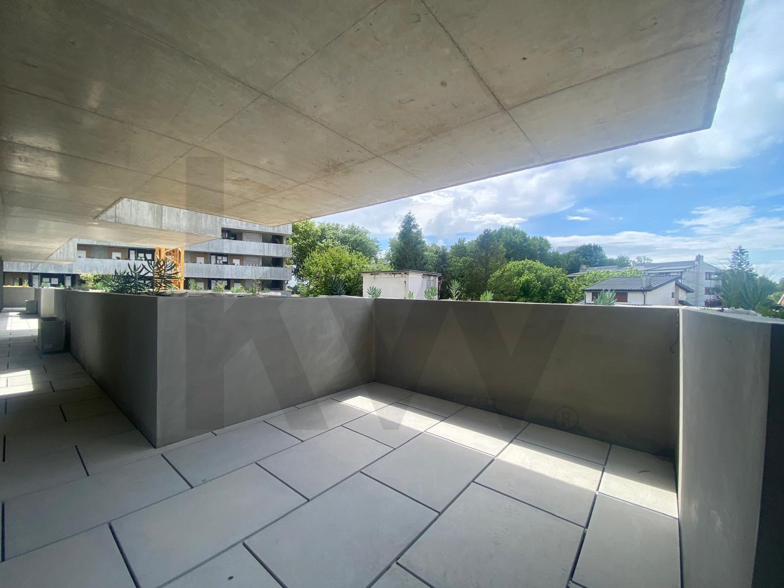 Apartamento T3 para venda junto ao Hospital Pedro Hispano