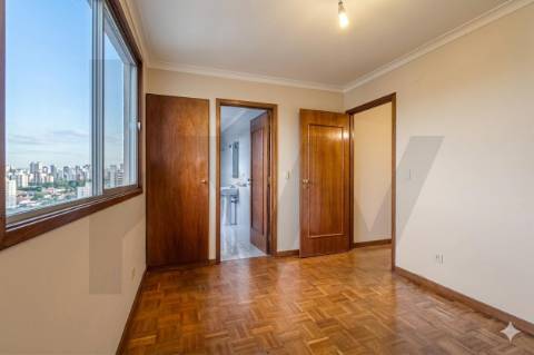 T5 Duplex nas Antas | Espaço, Versatilidade e Potencial de Valorização