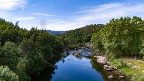 Terreno em Venda - Oportunidade Única em Braga 