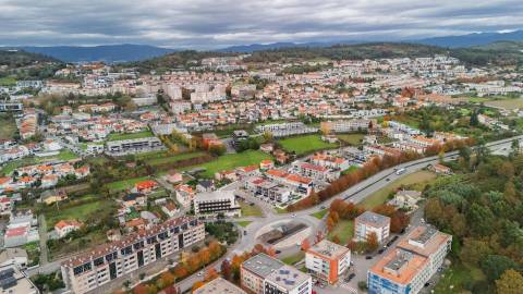 Terreno Urbanizável  – 6.042 m² – Gualtar, Braga