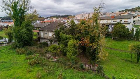 Terreno Urbanizável  – 6.042 m² – Gualtar, Braga