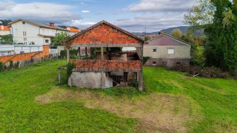 Terreno Urbanizável  – 6.042 m² – Gualtar, Braga