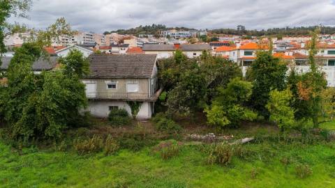 Terreno Urbanizável  – 6.042 m² – Gualtar, Braga
