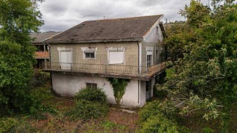 Terreno Urbanizável  – 6.042 m² – Gualtar, Braga