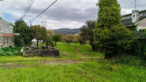Terreno Urbanizável  – 6.042 m² – Gualtar, Braga