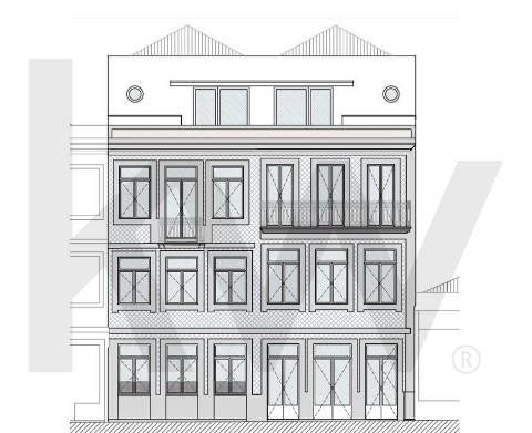**Prédio para reabilitação com projeto aprovado no Marquês, Porto**