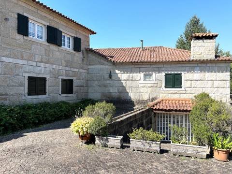 Propriedade de Luxo junto ao Rio Tâmega | Santo Isidoro – Marco de Canaveses