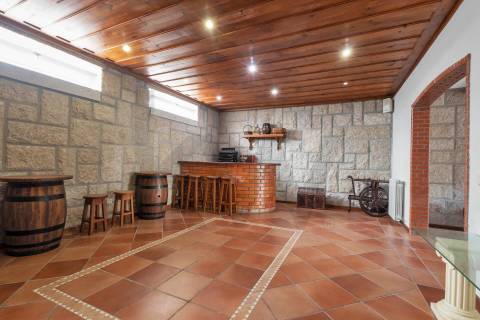 Propriedade de Luxo junto ao Rio Tâmega | Santo Isidoro – Marco de Canaveses