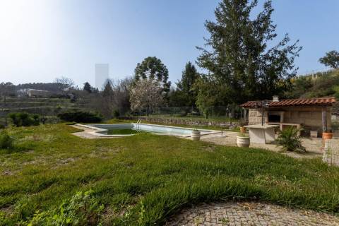 Propriedade de Luxo junto ao Rio Tâmega | Santo Isidoro – Marco de Canaveses