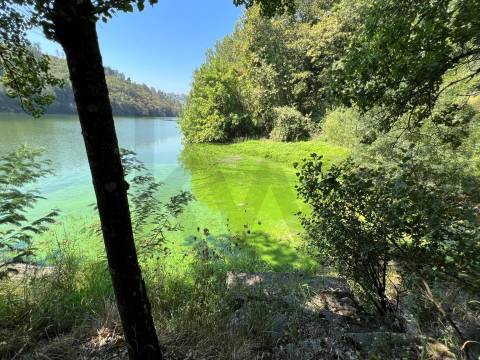 Propriedade de Luxo junto ao Rio Tâmega | Santo Isidoro – Marco de Canaveses