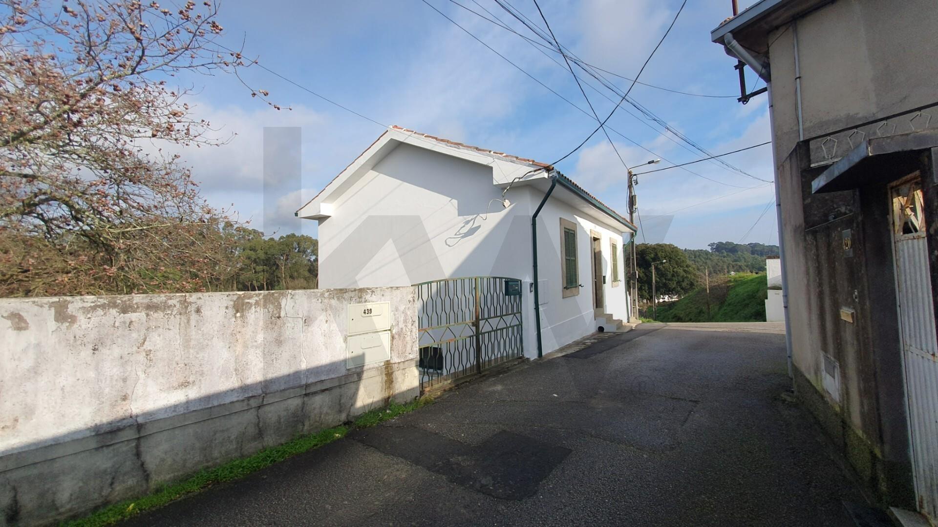 Moradia T4 - Usada + Terreno 19.176 m2 - S. Cruz do Bispo