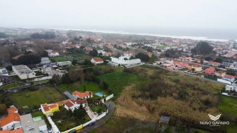 Terreno 4.100 m² | Miramar, Vila Nova de Gaia | Moradias de Alto Padrão 
