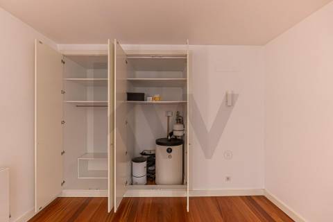 🌊 Apartamento T1 - Arrendamento em Cond. Fechado - Junto à Univ. Católica do Porto
