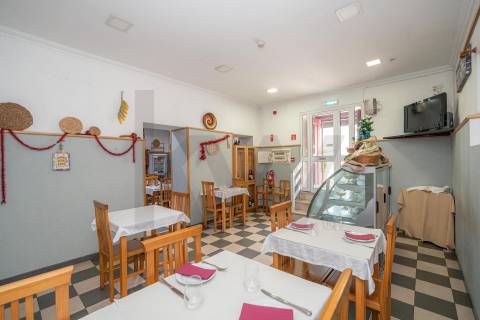 Restaurante no Centro de Coimbra perto de faculdades e Hospitais - Arrendado ate Fevereiro de 2027