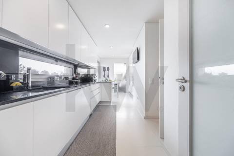 Apartamento T3 com terraço 100 mt2 Antas