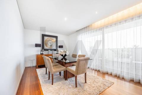 Apartamento T3 com terraço 100 mt2 Antas