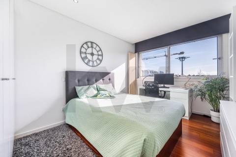 Apartamento T3 com terraço 100 mt2 Antas
