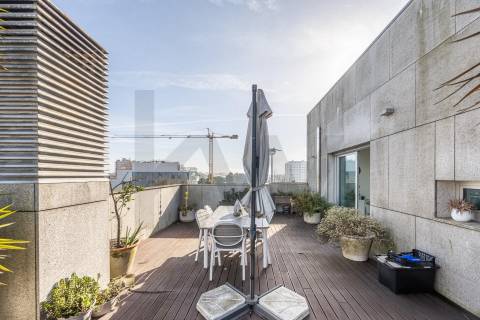 Apartamento T3 com terraço 100 mt2 Antas
