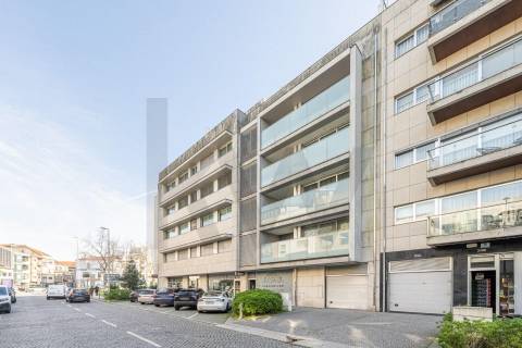 Apartamento T3 com terraço 100 mt2 Antas