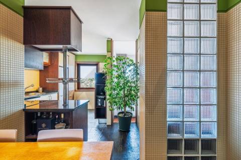 Apartamento T3 Duplex, para venda, nas Virtudes, com vista rio