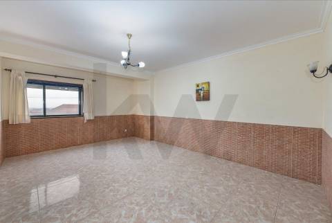 Apartamento T3 em Sobreiro, Viana do Castelo, bom estado