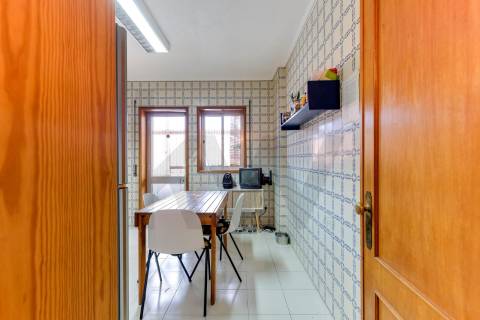 Apartamento T3 à venda em Oliveira do Douro – Excelente oportunidade!