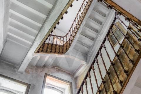 Quinta com Palacete e terreno de 50 ha em Seixoso - Felgueiras
