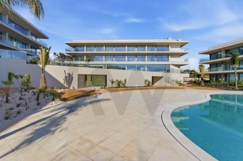Carvoeiro: Vários apartamentos (T2, T3 e T4) em resort com rendimento (Rental Pool)