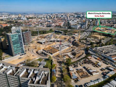 Apartamento T3+1 com Terraço (T4) - Vila Nova de Gaia - Metro VL8