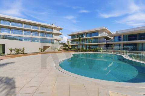 Carvoeiro: Vários apartamentos (T2, T3 e T4) em resort com rendimento (Rental Pool)
