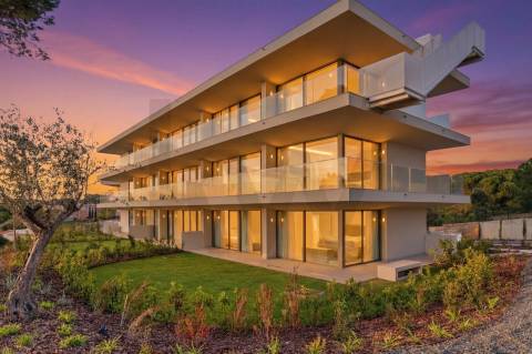 Carvoeiro: Vários apartamentos (T2, T3 e T4) em resort com rendimento (Rental Pool)