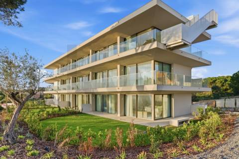 Carvoeiro: Vários apartamentos (T2, T3 e T4) em resort com rendimento (Rental Pool)