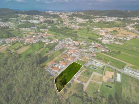 TERRENO – R. Lavoura - Perosinho – Gaia – 2.810 m2
