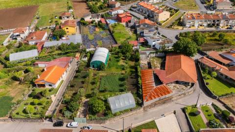Lote de terreno para construção com 1059 m² em Grimancelos, Barcelos