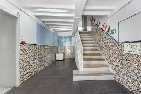 Ed. Histórico completo, ao Senhor de Matosinhos, para reabilitação (para Serviços ou Habitação)