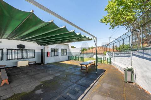 Ed. Histórico completo, ao Senhor de Matosinhos, para reabilitação (para Serviços ou Habitação)