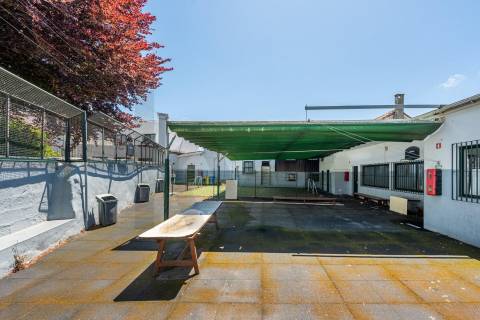 Ed. Histórico completo, ao Senhor de Matosinhos, para reabilitação (para Serviços ou Habitação)